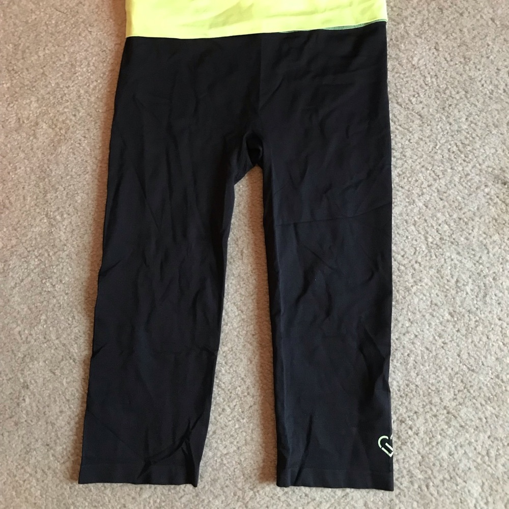 Crop Leggings